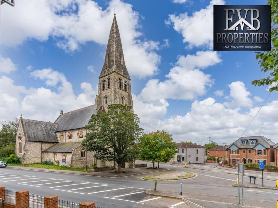 Charming Cosy Getaway Ideal For Leisure & Business Southampton Zewnętrze zdjęcie
