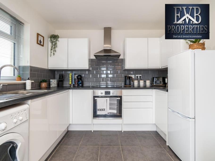 Charming Cosy Getaway Ideal For Leisure & Business Southampton Zewnętrze zdjęcie